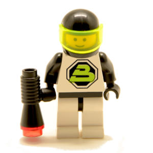 Raumfahrer Blacktron mit Helm