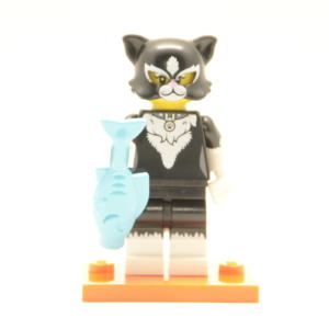 Mädchen im Katzenkostüm Serie 18 (71021)