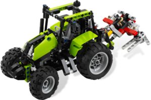 9393: LEGO® Technic Traktor